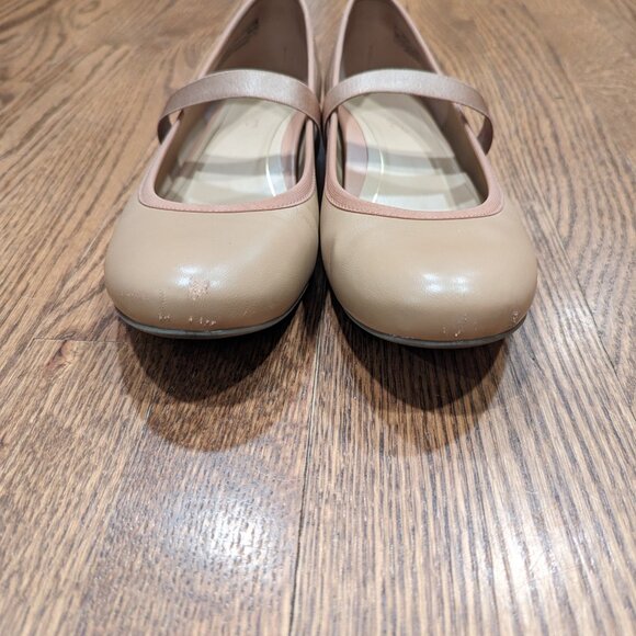 Vionic Beige and Pink Flats - Picture 3 of 5